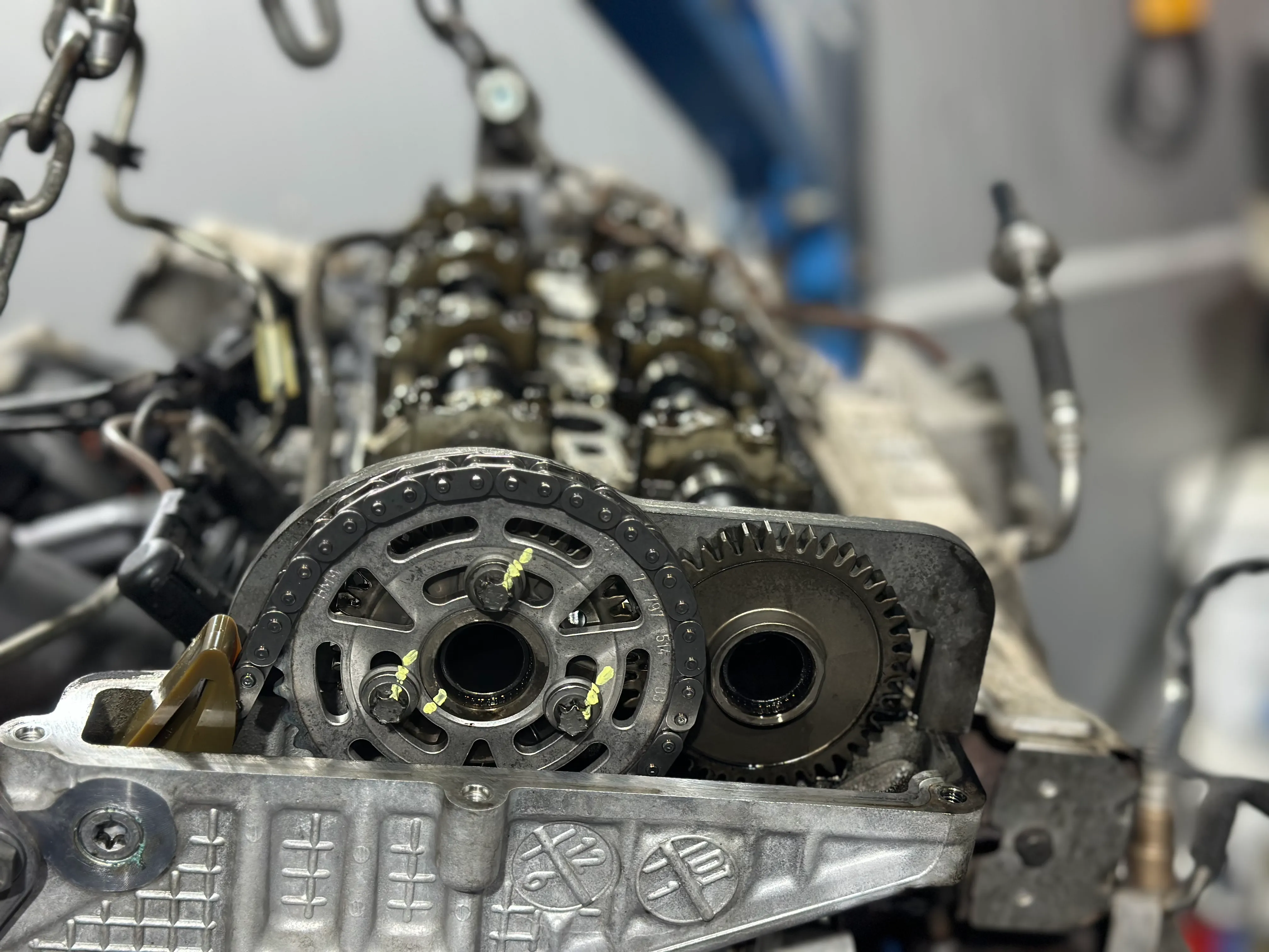 Mecanic auto Izbiceni schimb piese